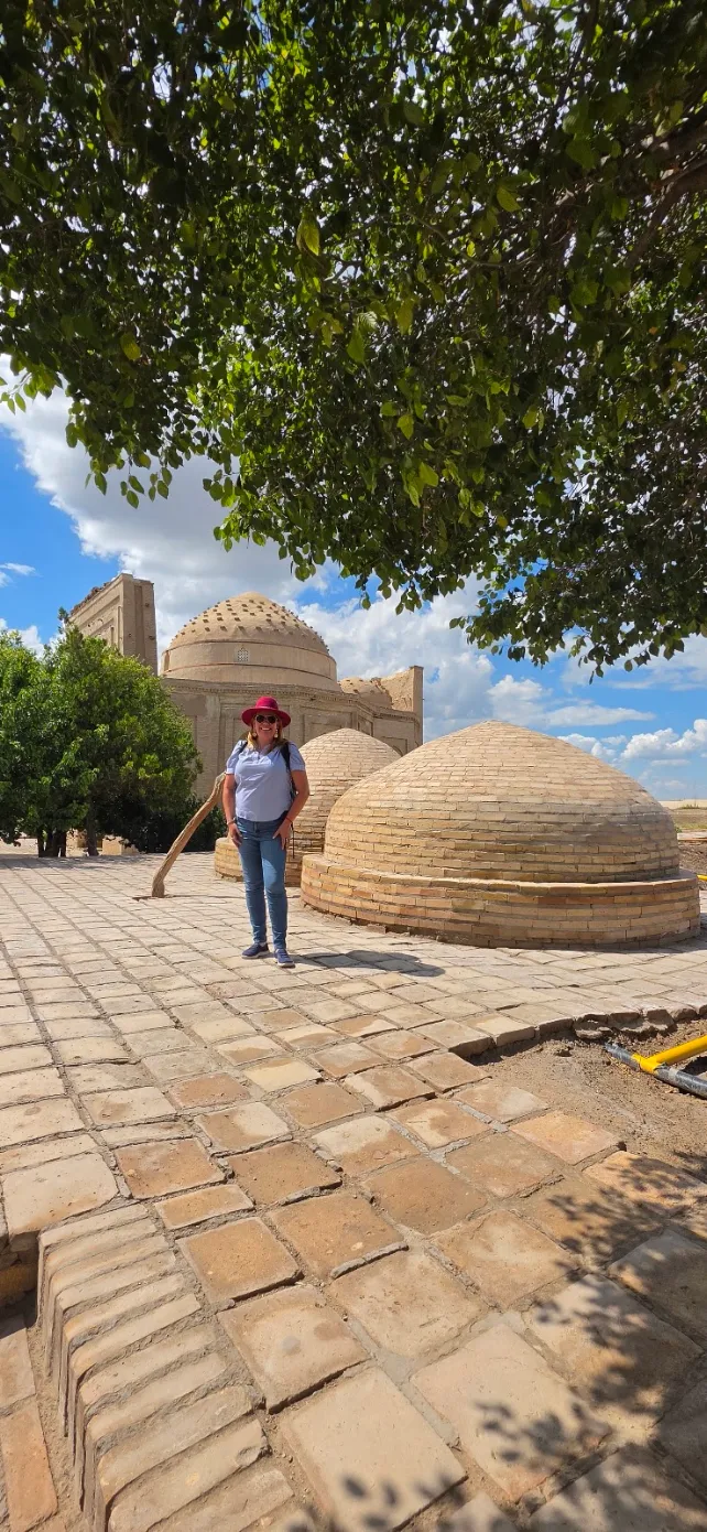 1 Day Turkmenistan Tour from Khiva: Dashoguz & Kunya-Urgench Traveler visiting historic brick mausoleums in Kunya-Urgench, one of Turkmenistan’s important Silk Road heritage destinations