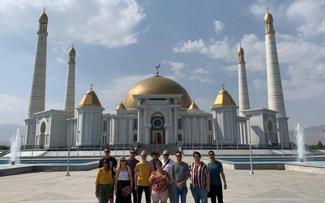 7-Day Turkmenistan Tour from Ashgabat to Khiva: Yangykala, Merv & Darvaza