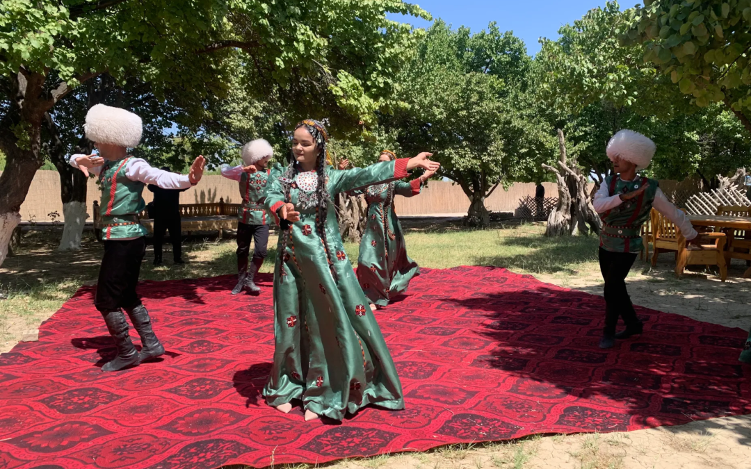 4-Day Turkmenistan Tour from Khiva to Bukhara: Darvaza, Ashgabat, Merv & Turkmen Ojagy