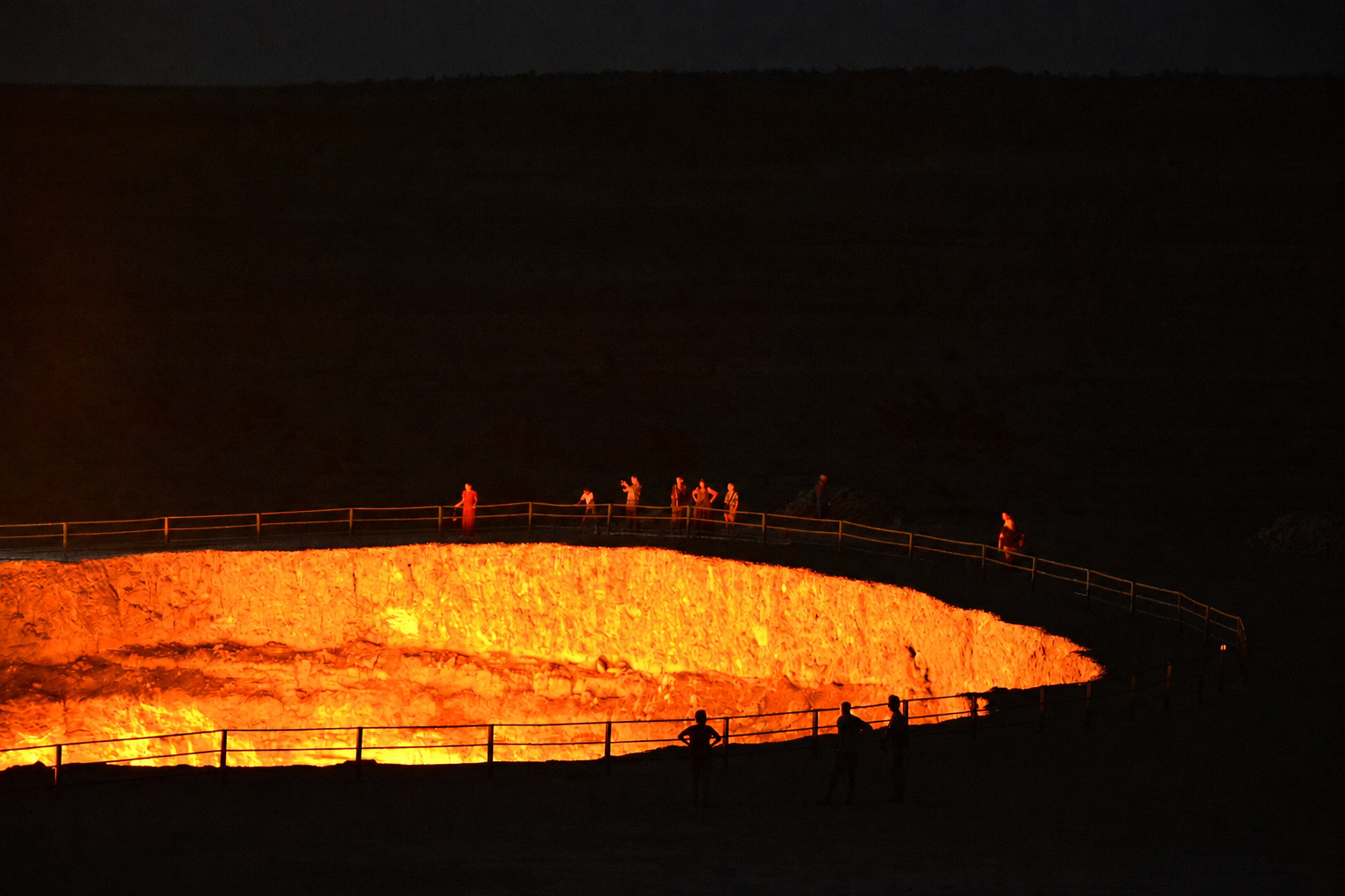 Tourists Photo Darvaza Tour from Japan at the Darvaza Gas Crater