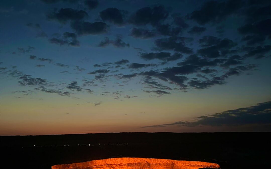 2-Day Turkmenistan Tour: Shavat → Darvaza → Shavat