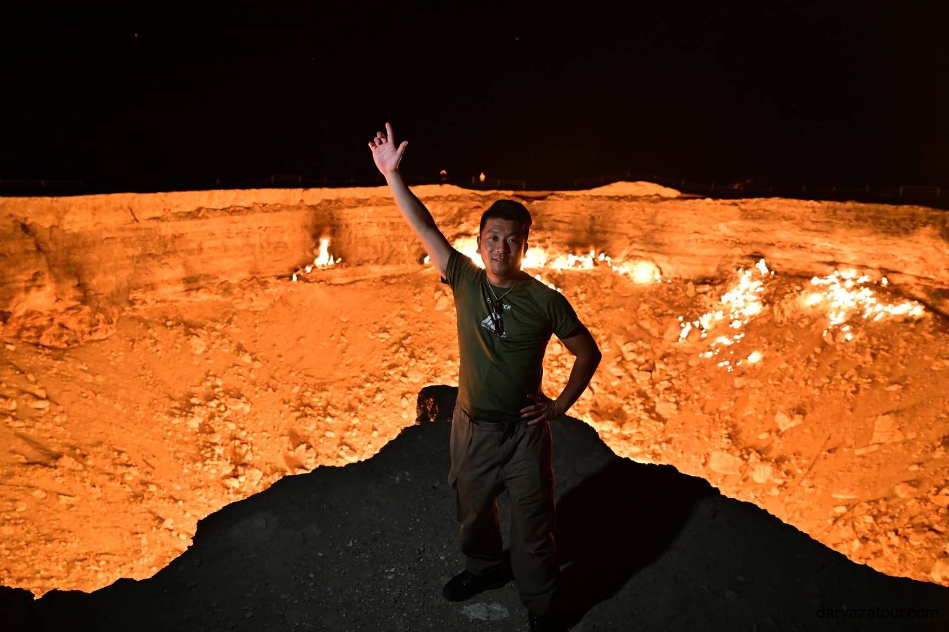 darvaza gas crater local guide night.jpeg